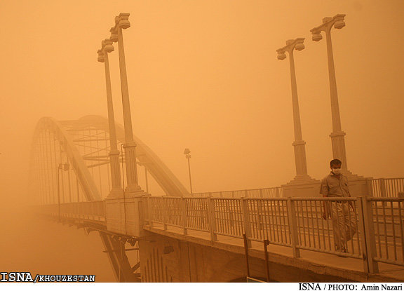 وقتی گرد و غبار نمی‌گذارد در خوزستان باران ببارد