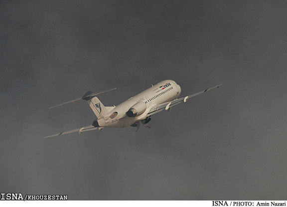 تعلیق 4 پرواز فرودگاه اهواز در پی وقوع پدیده گرد و خاک