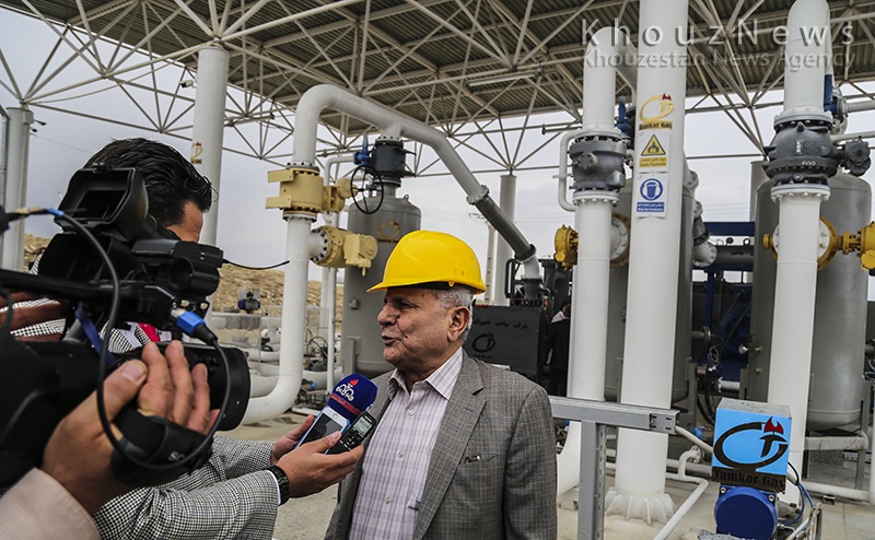 واحد تزریق گاز میدان نفتی پرنج آغاجاری افتتاح شد